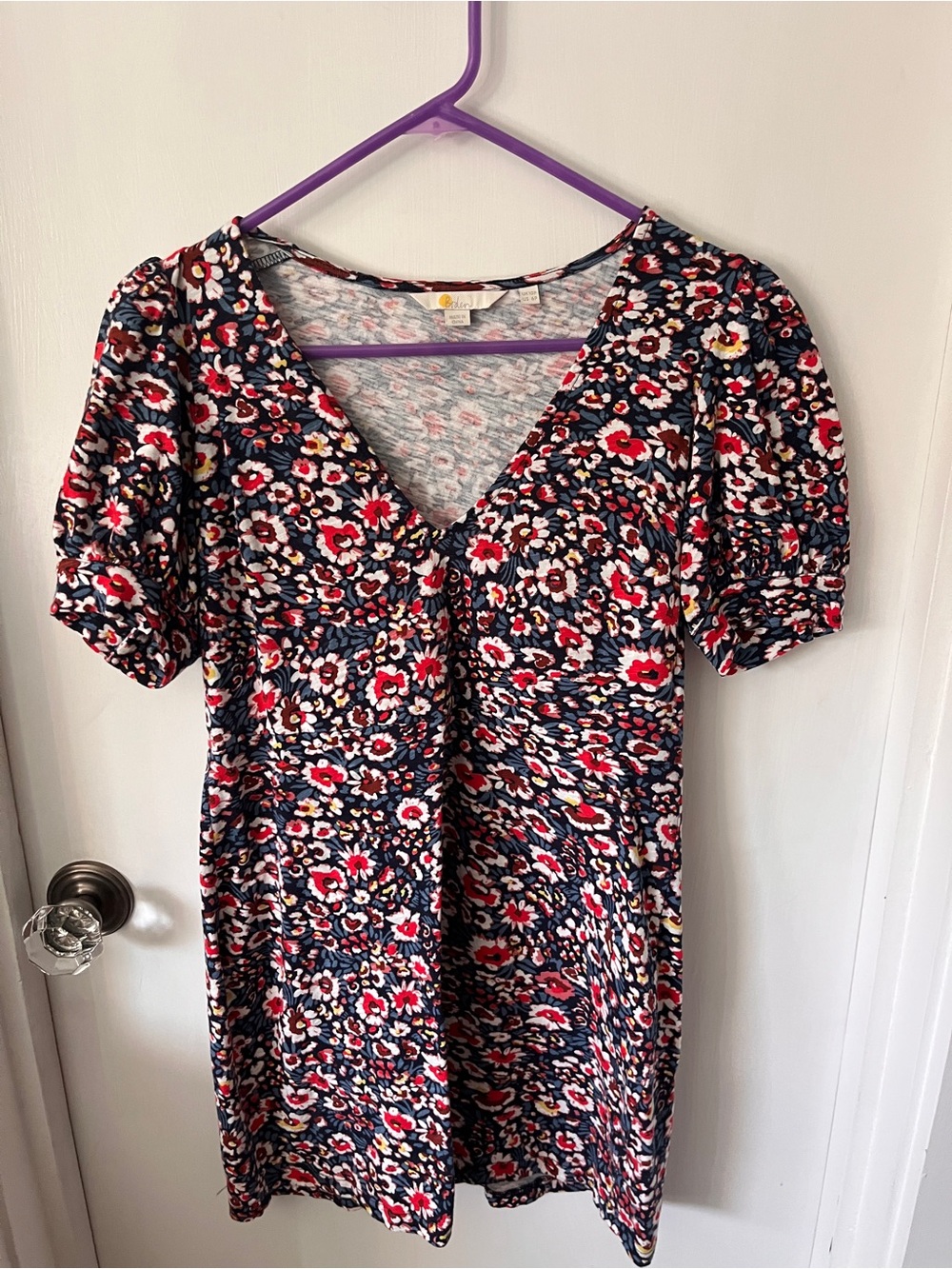 Boden Floral V‑Neck Dress in Navy, Red, White